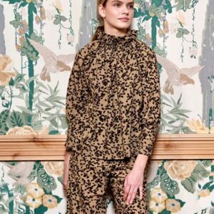 Womens Tan Floral-Print Ruffle-Neck Long-Sleeve Blouse
